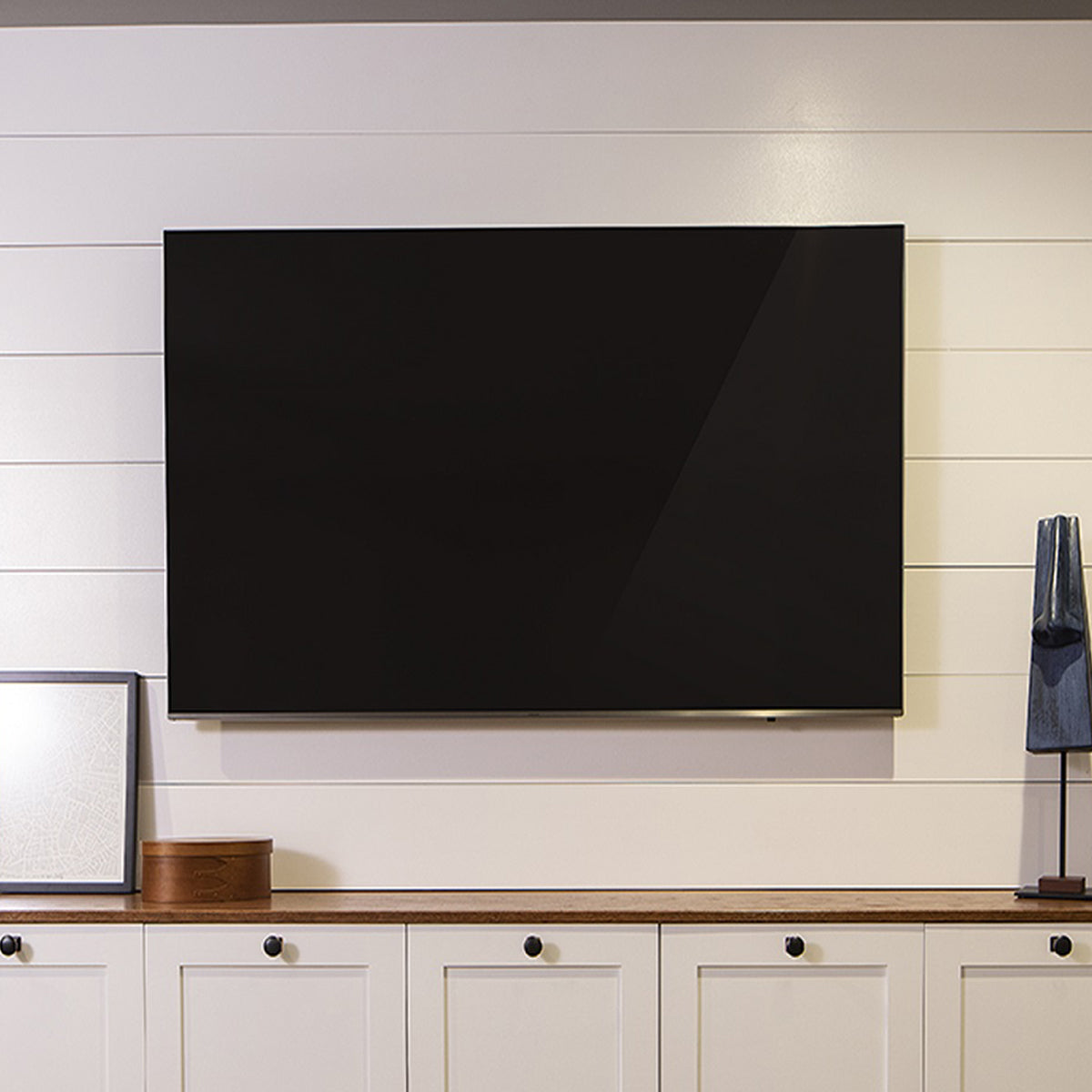 SH-64F economy fixed TV wall mount with display installed